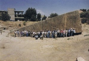 monolitos milenarios gigantes